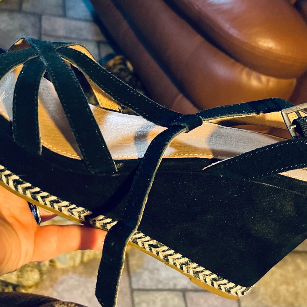 Ugg Melissa suede sandals